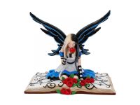Alice - Alice In Wonderland - Figurine