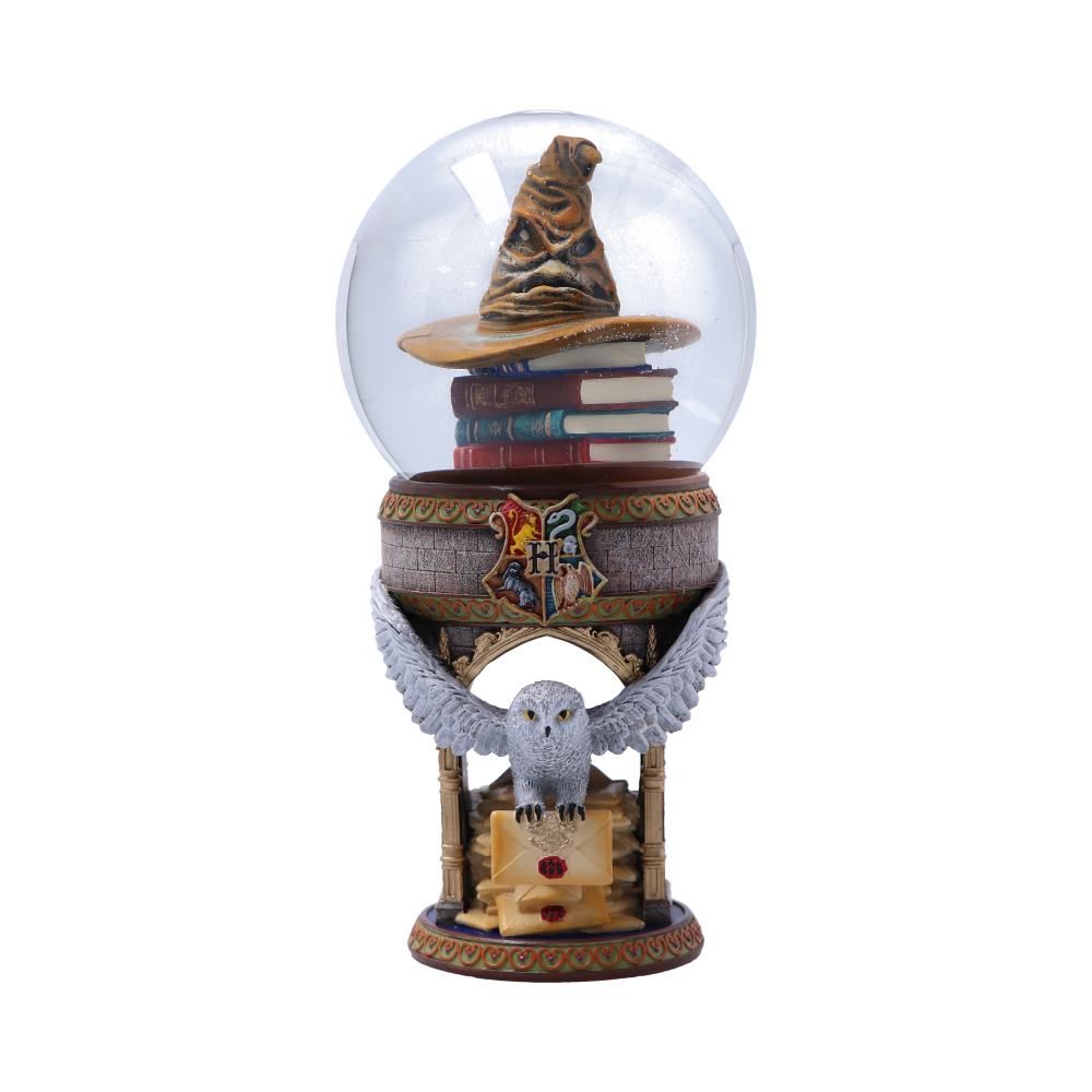 Harry Potter - Officially Licensed First Day at Hogwarts Snow Globe