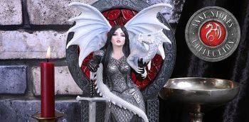 Anne Stokes