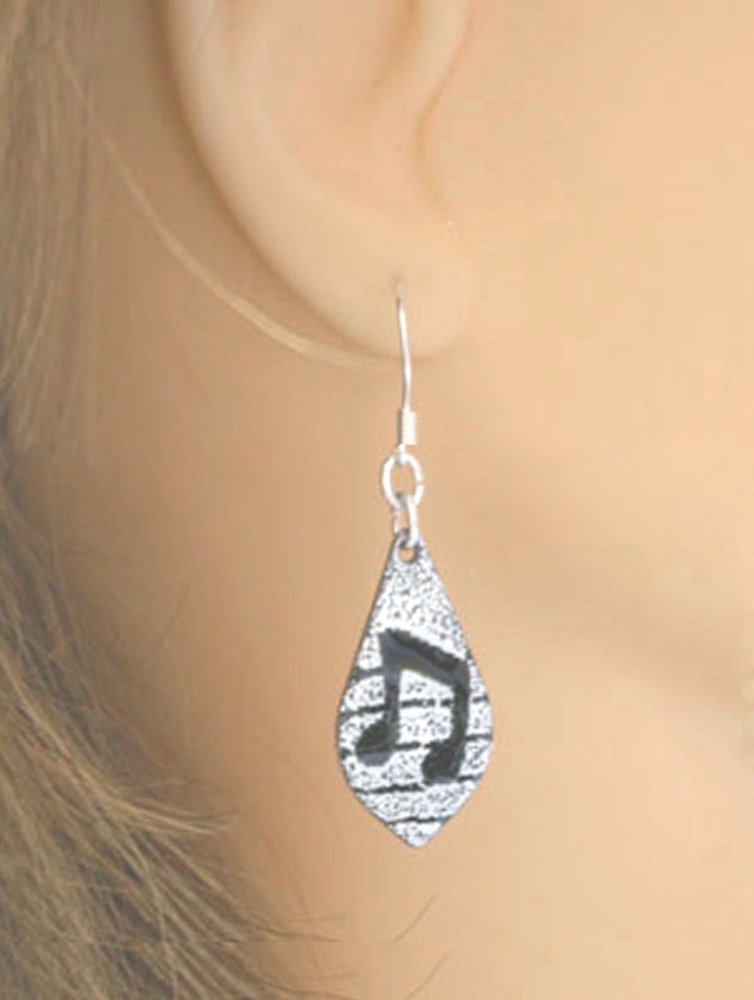 Semi-Quaver Drop Earrings
