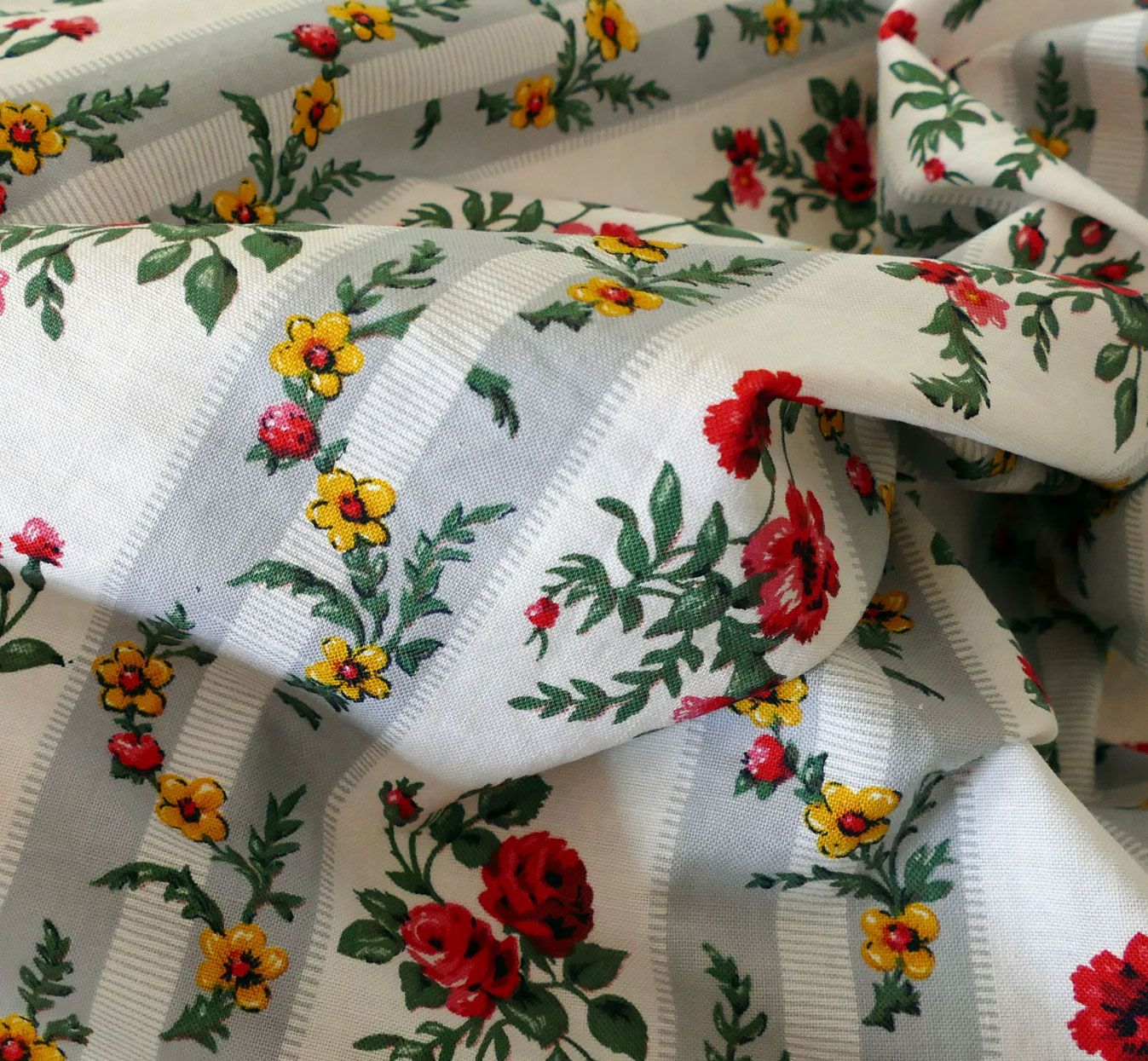 Vintage French Floral Cotton - 70cm wide