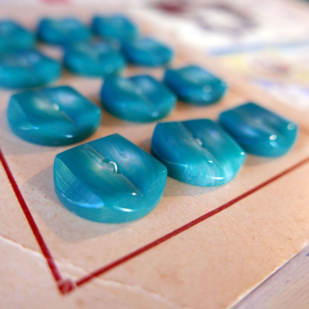 12 Vintage French Buttons - Turquoise