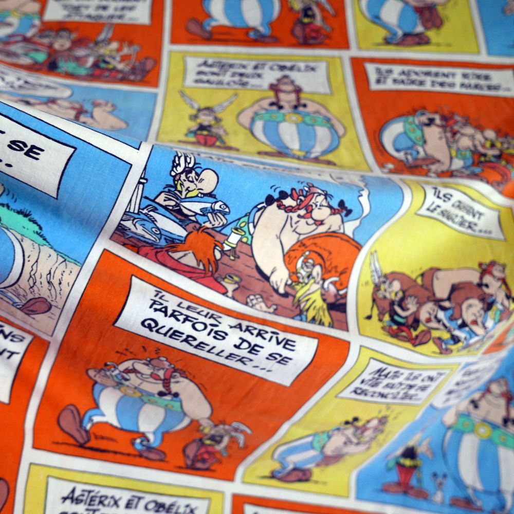 Vintage Asterix Cartoon Cotton - 125cm x 75cm