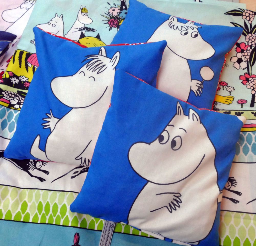 Moomin Thermal Cushion - Blue Square