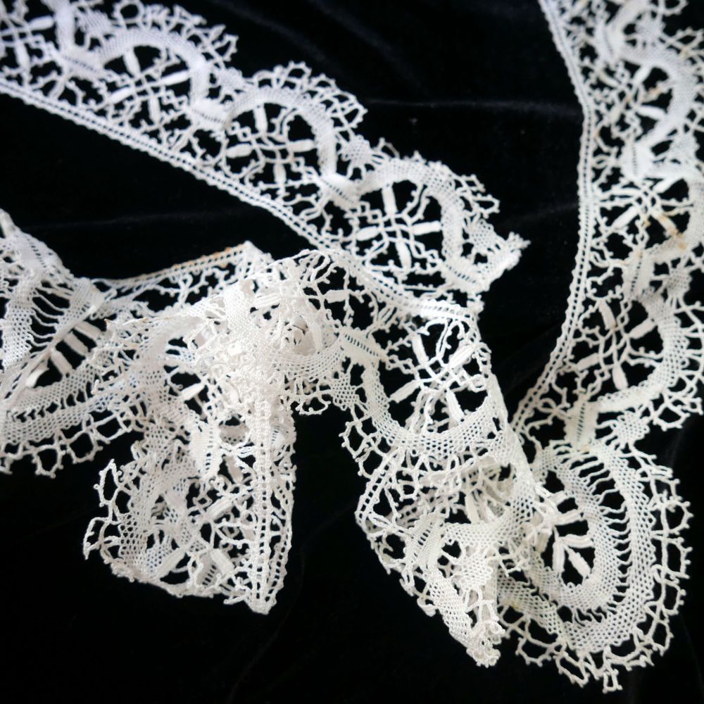 Cotton Lace Turned Border - 2.4 metres - FWT