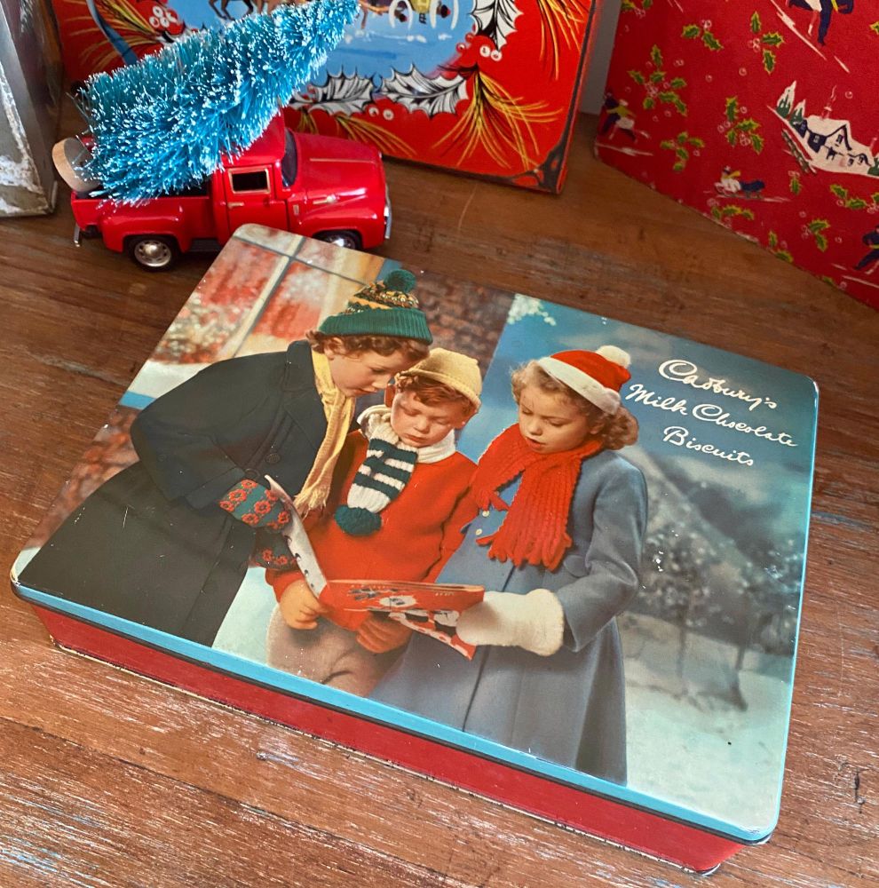 <!-- 007 -->Vintage Christmas Tin - Cadbury's