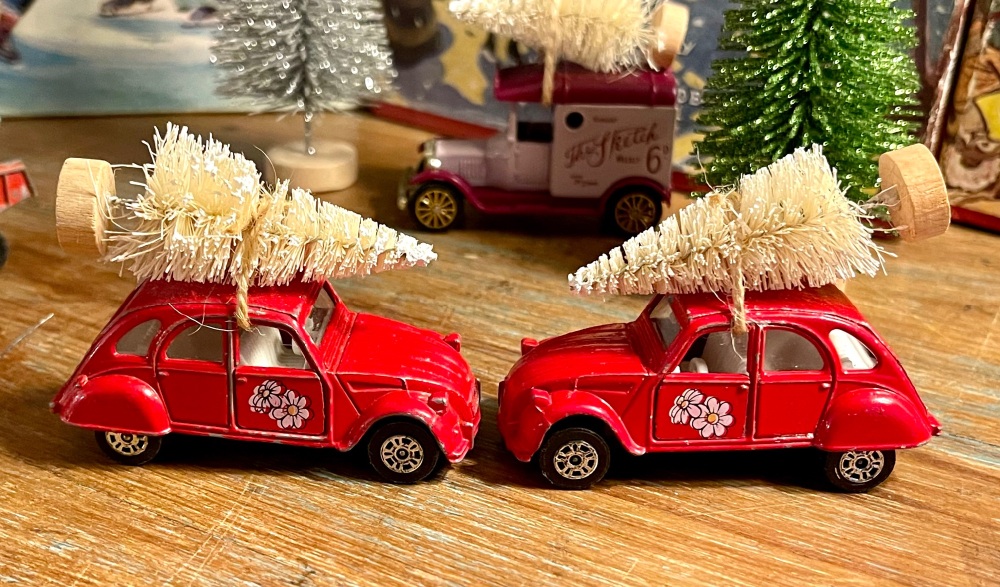 Vintage  Christmas Decorations - Vintage Cars with Trees