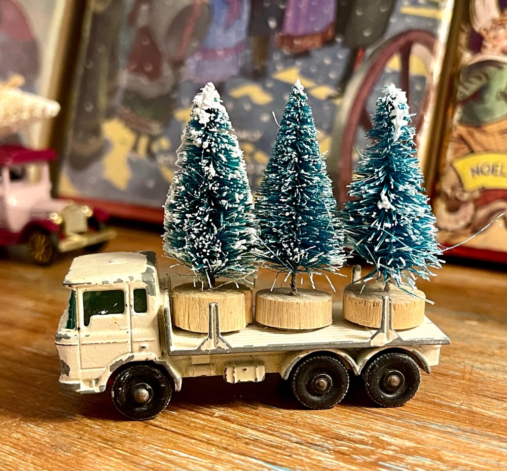 Vintage  Christmas Decorations - Vintage Cars with Trees