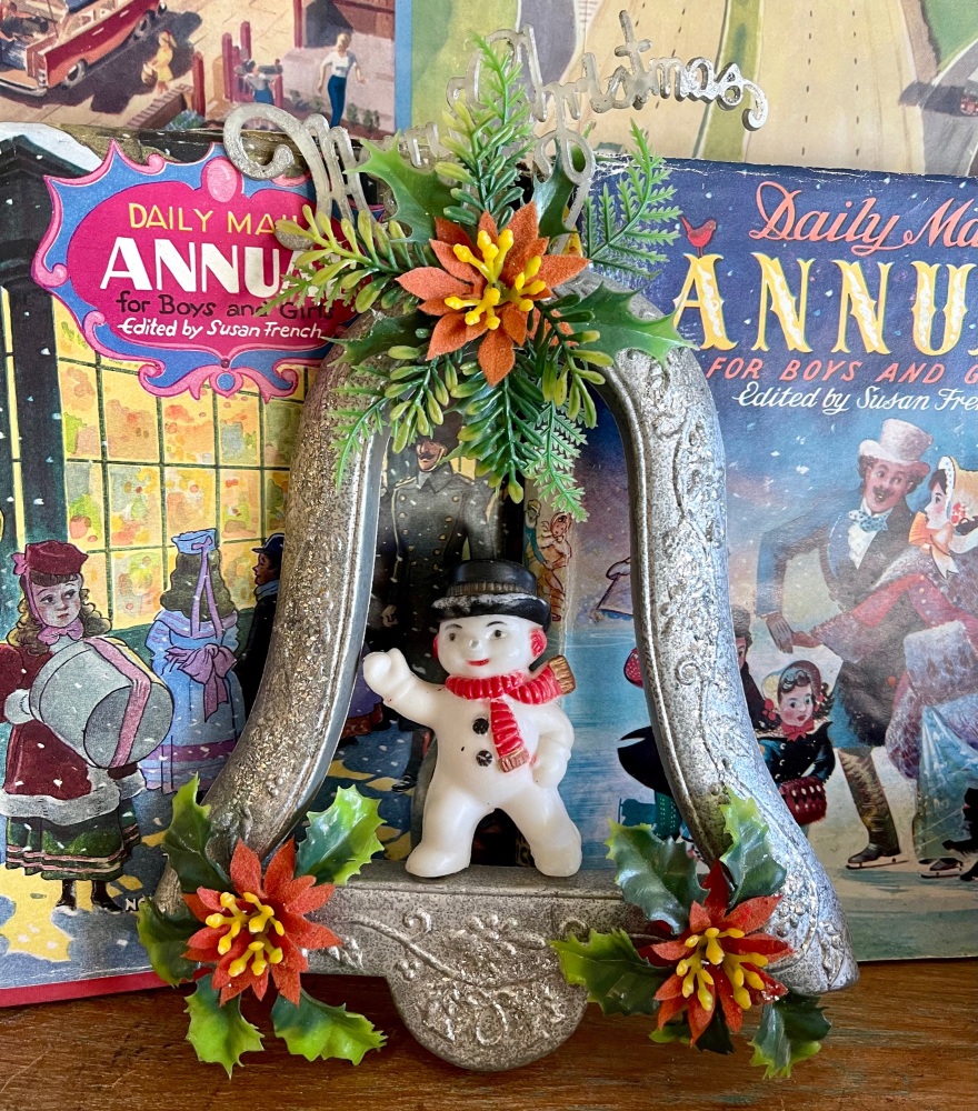 Large Mid-Century Snowman Decoration - Hong Kong - 1960's - Vintage Christmas