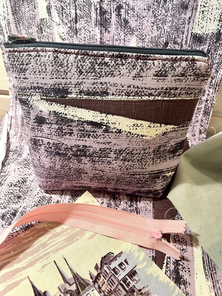 Lucienne Day/French Market Fabric Pouch - Zip Top Pouch - Fifties Fabric Pouch
