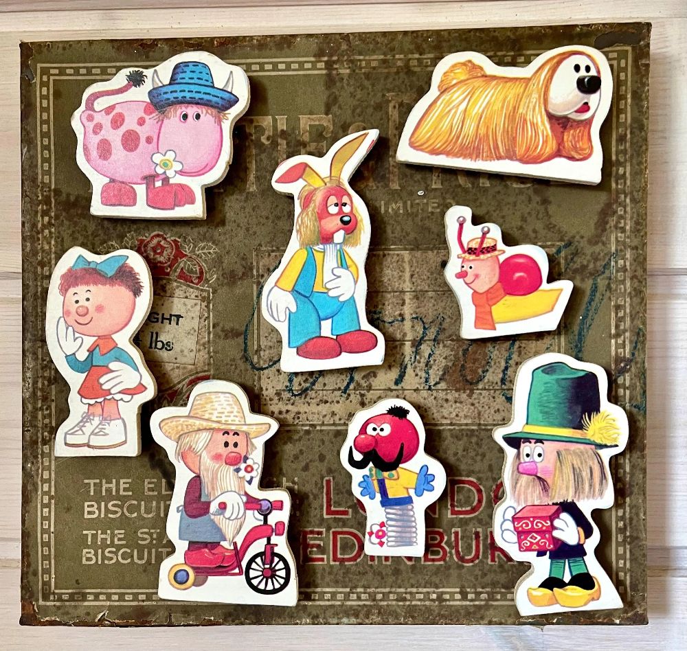 MAGNETS