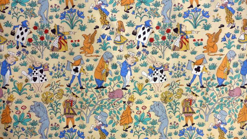 Vintage Alice In Wonderland Fabric 34