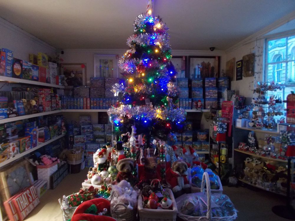 Merry Christmas and a Happy New Year from Out of the Blue