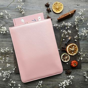 Mock leather book sleeve pink (1) pinker