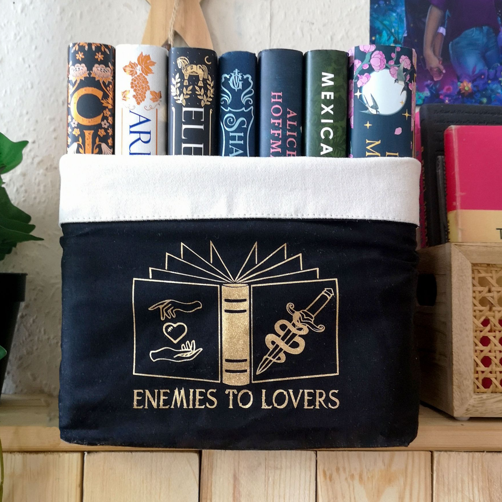 BOOK BASKETS