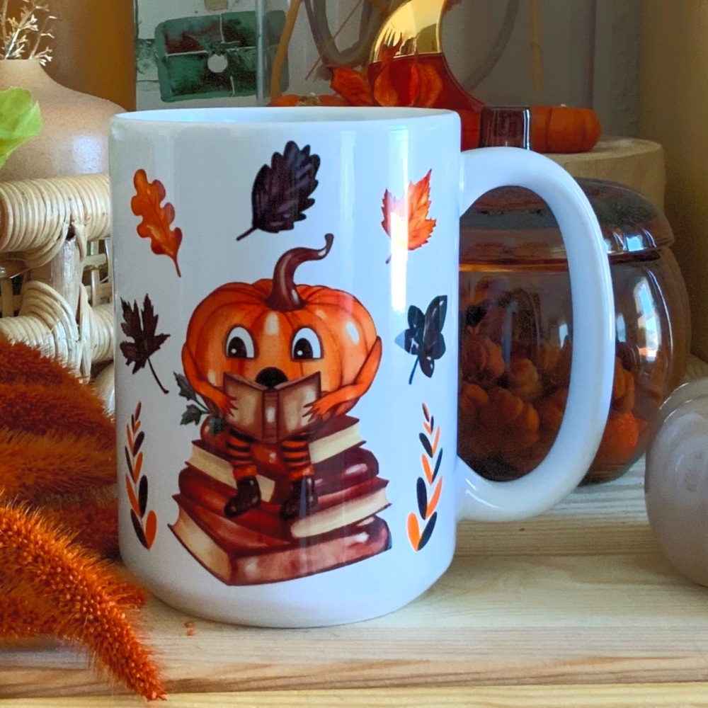 15oz Cosy Reading Pumpkin with Books