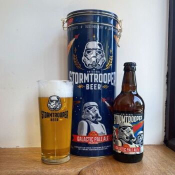 This Star Wars Stormtrooper Beer & Glass Tin Set is available from Prezzybox