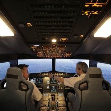 Have a go in an Airbus A320 Simulator near Fareham