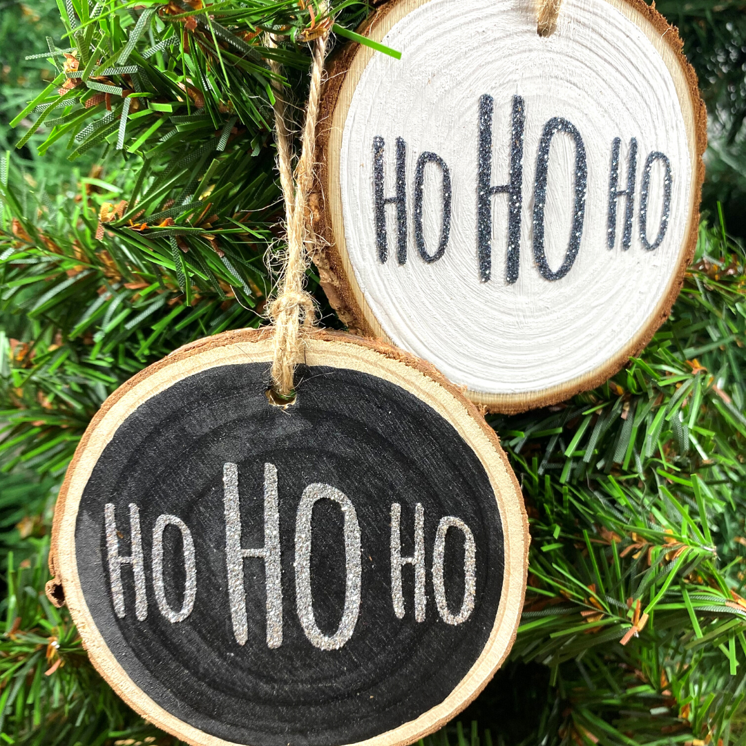 <!-- 003 -->Ho Ho Ho Hanging Log Slice