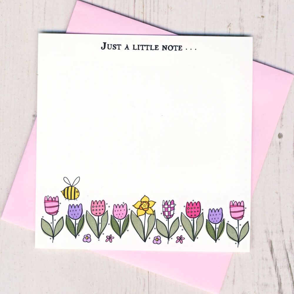<!-- 016 -->Box of 12 Bee & Flowers Notecards