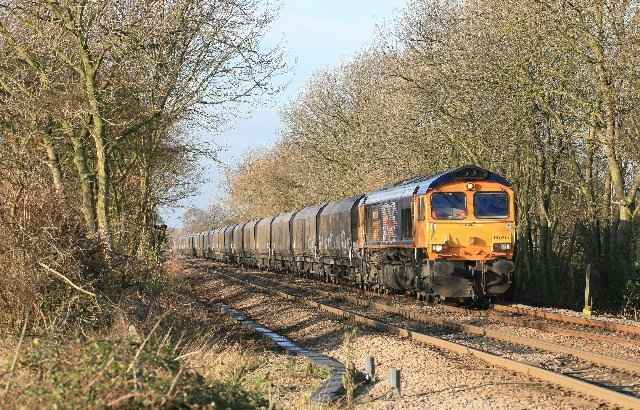 66705 Tyne Dock at Cottam West brecks crossing 15- Dec-11