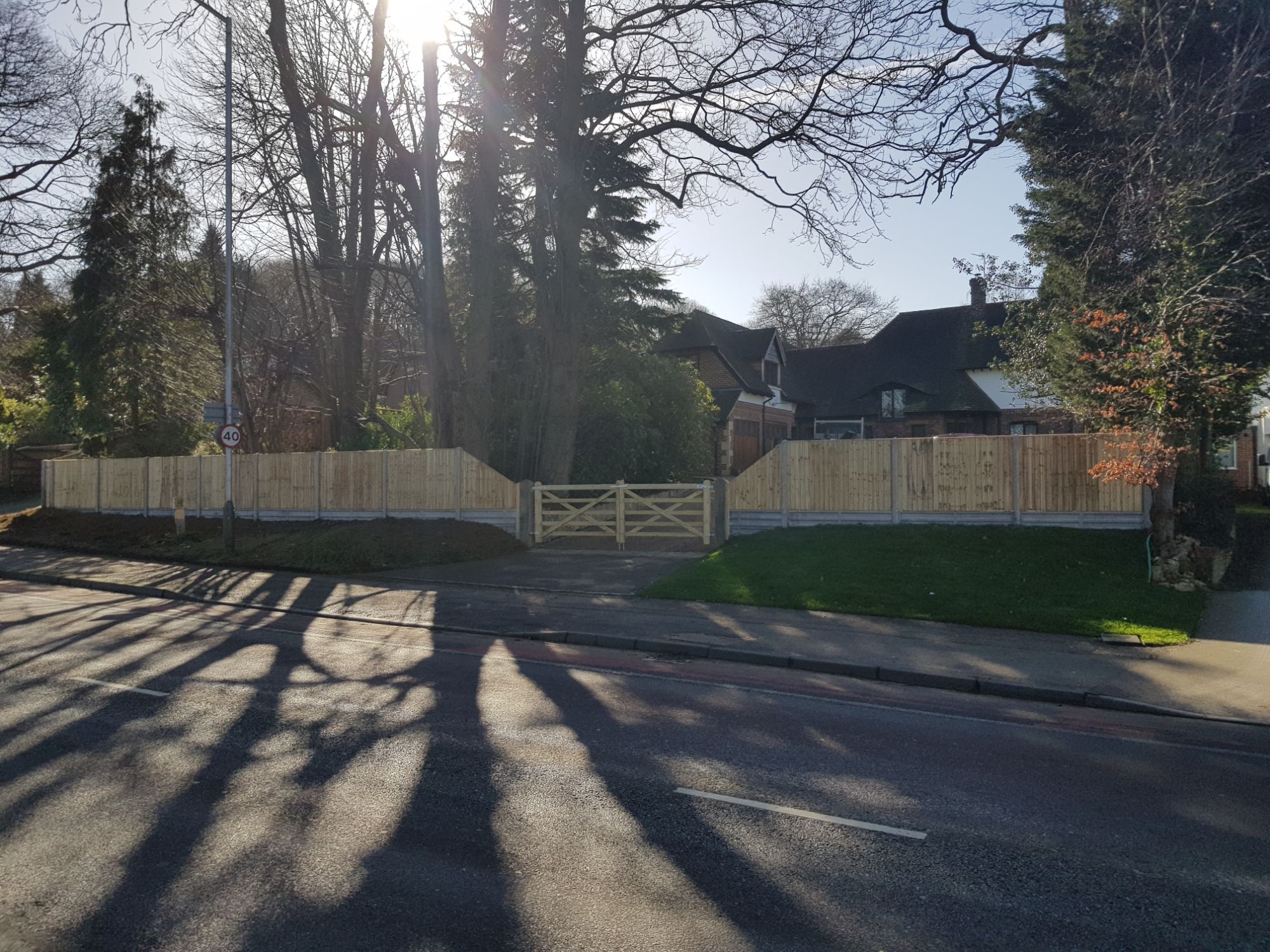CLOSEBOARD RAKING PANELS AND FIELD GATES