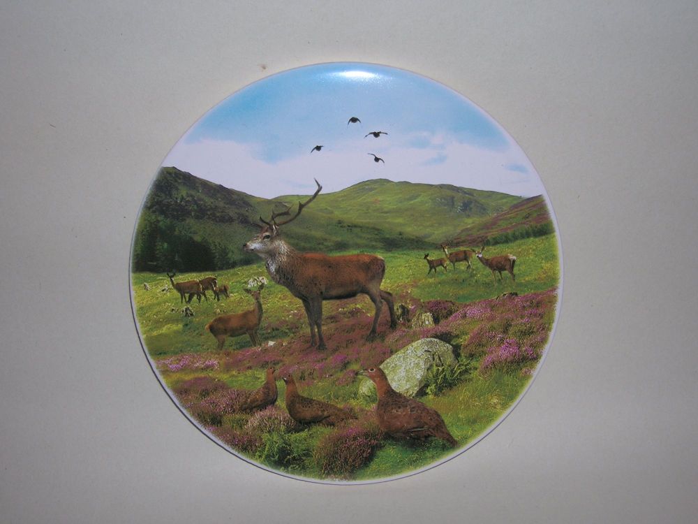 FC020 6" round tea-pot stand - Red Deer & Grouse