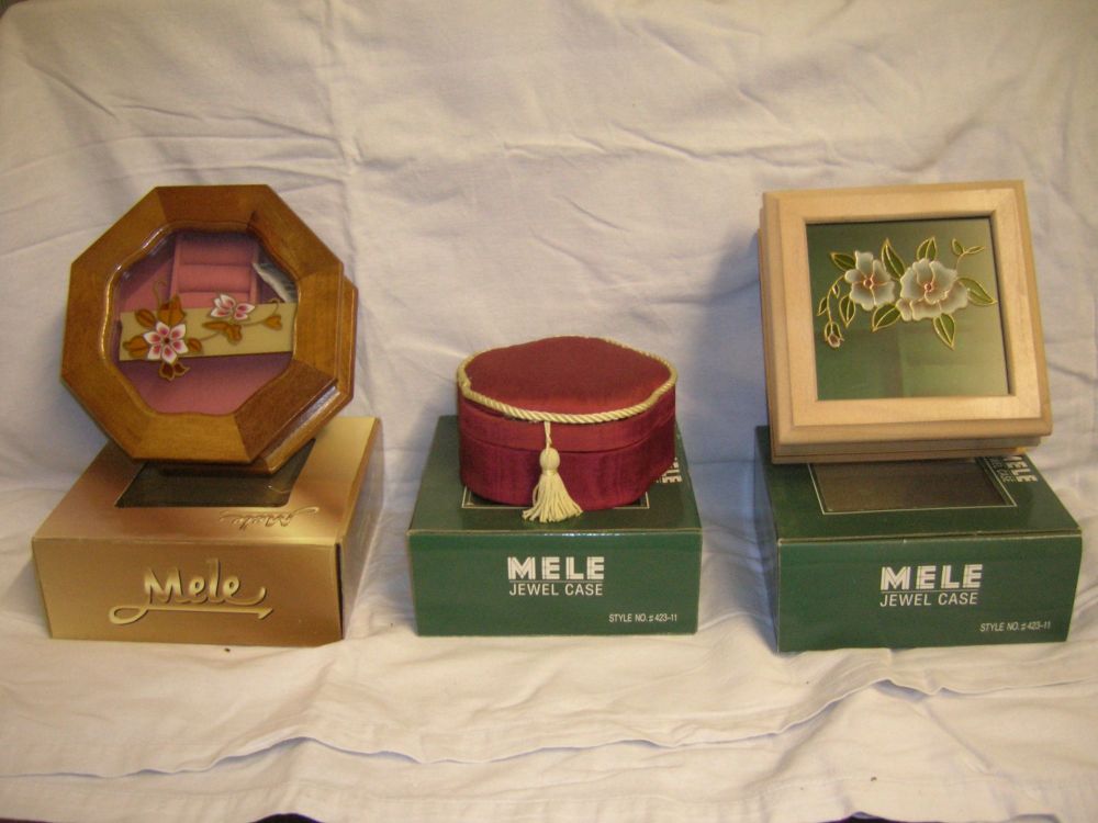 ZN8077 Mele Octagonal jewellery box