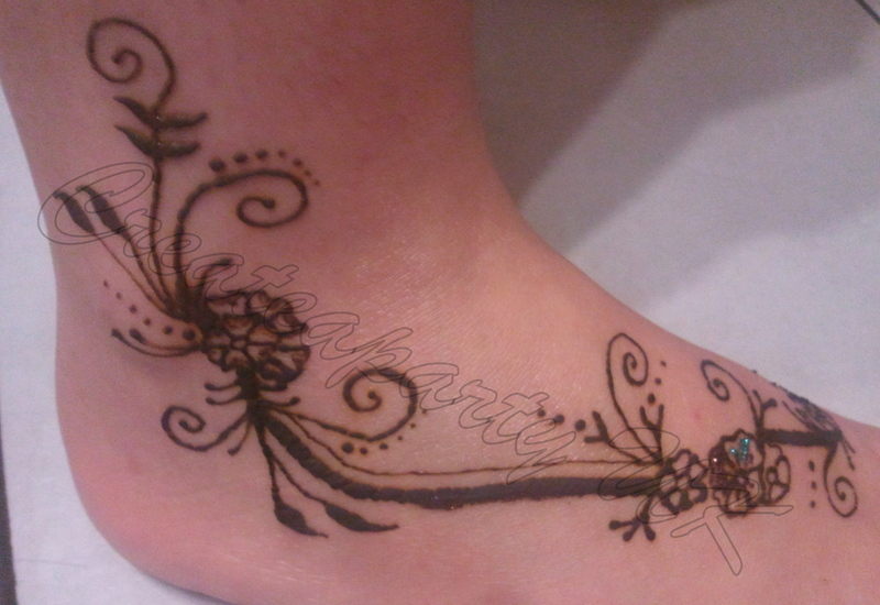 a Watermarked Tattoo - Mehndi foot henna2-001
