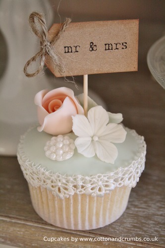 Vintage Party Picks - mr and mrs - Ivory with Thin Twine Bows
