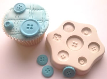 Cupcake Mould - Buttons x 7