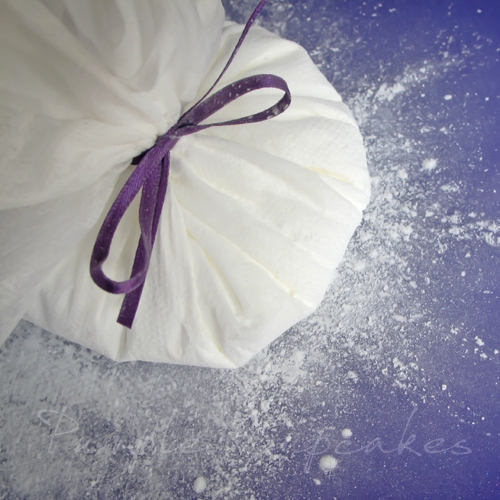 Cornflour Pouch for perfectly light dusting