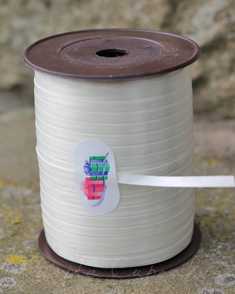 Curling Ribbon - White