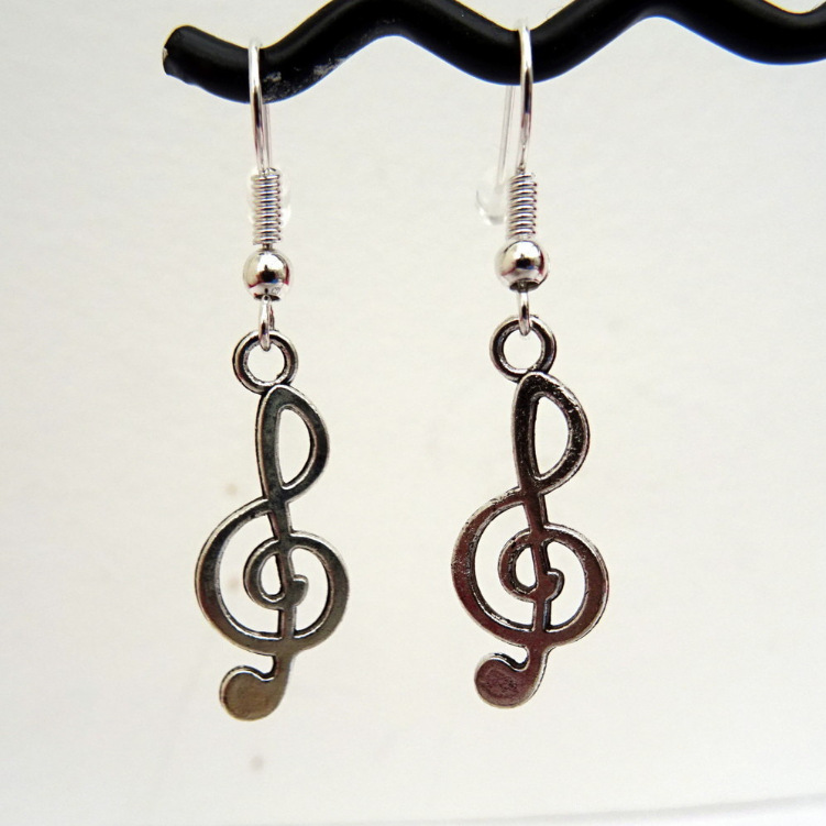 Silver treble clef charm earrings CE021