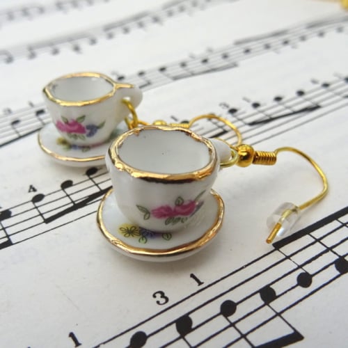 Teacup earrings - china cup and saucer VE053