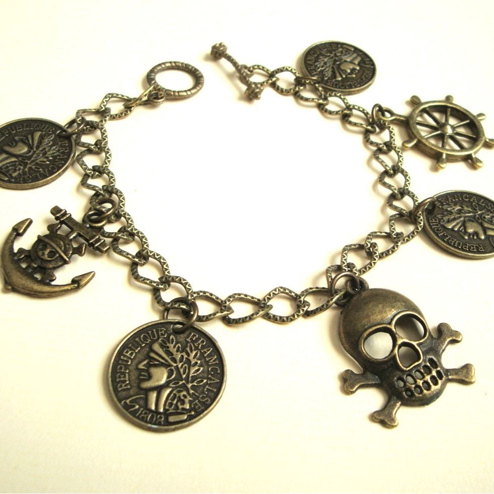 PCB092 Antique bronze pirate charm bracelet