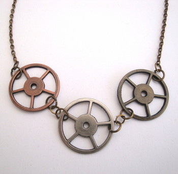 SN032 Steampunk necklace with cog charms on chain