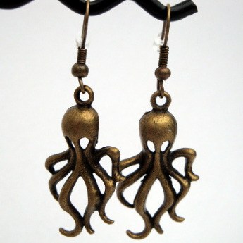 Vintage style octopus earrings in bronze VE034
