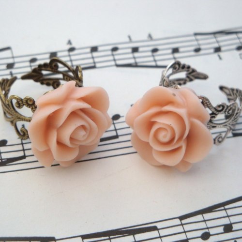 Vintage inspired rose ring on filigree base - antique pink