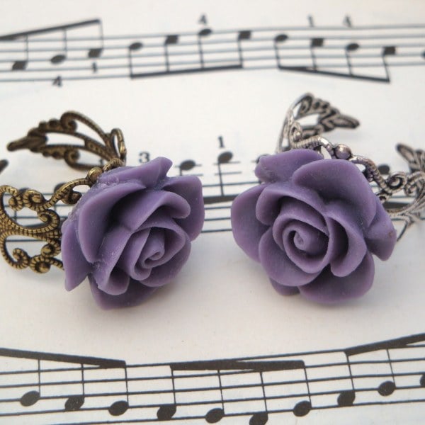 Vintage inspired rose ring on filigree base - lavender purple