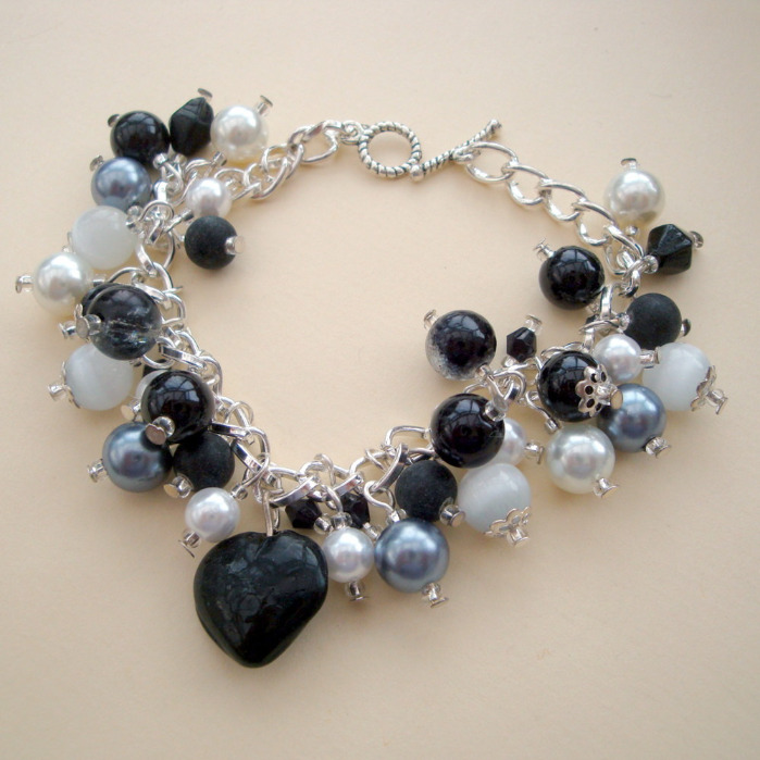 CCB014 ‘Contemporary Pearl’ charm bracelet