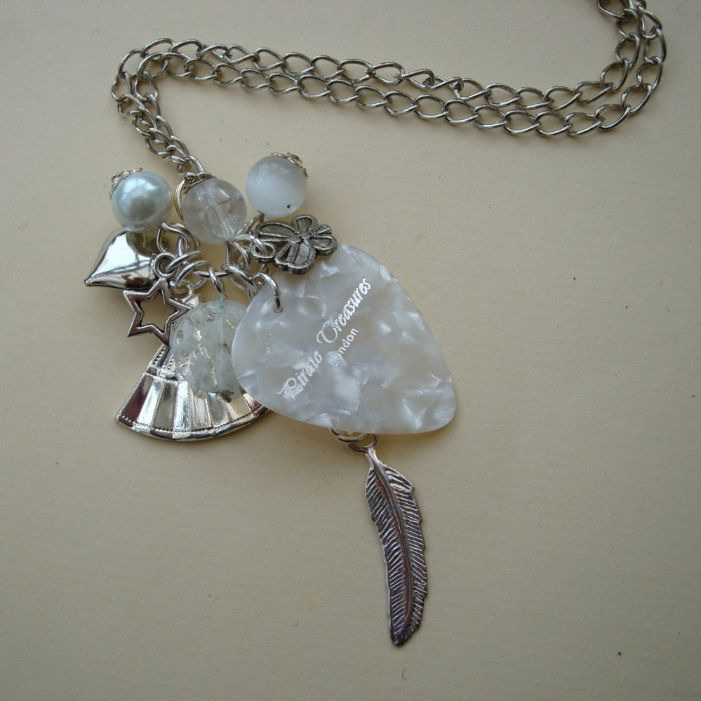 White and silver plectrum charm necklace CN040