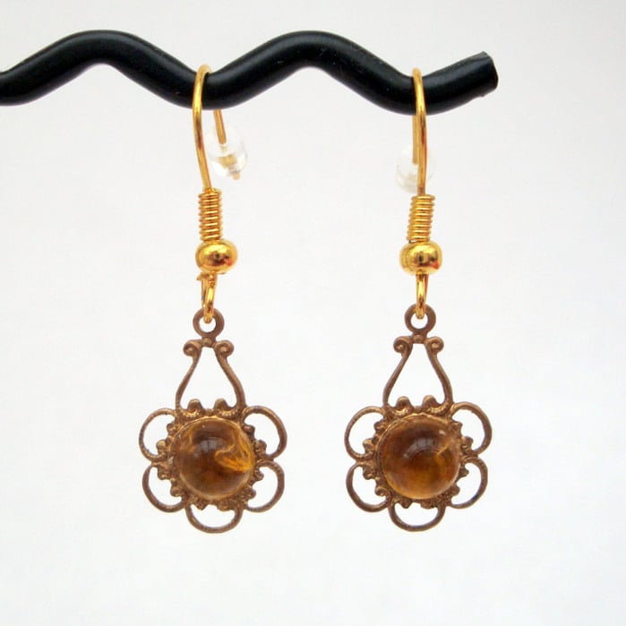 VE003 Vintage brass & citrine charm earrings 