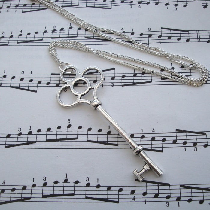 Vintage inspired key charm necklace in silver VN093
