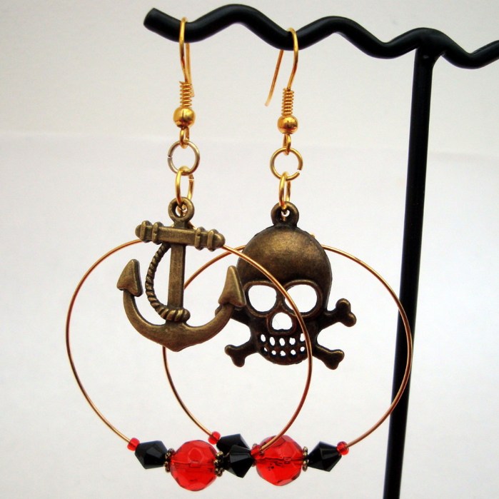 Pirate skull & crossbones hoop earrings PE044