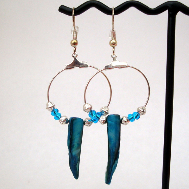 PE019 Turquoise shell tusk hoop pirate earrings