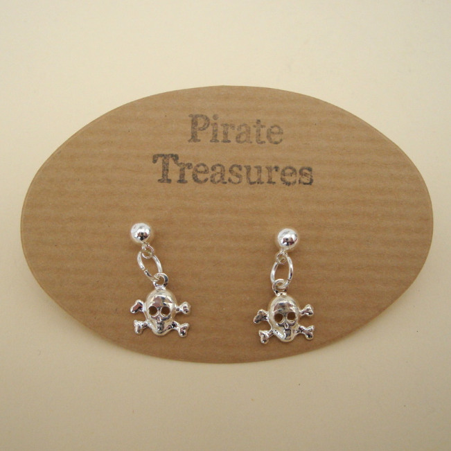 PE011 Silver pirate skull & crossbones stud earrings