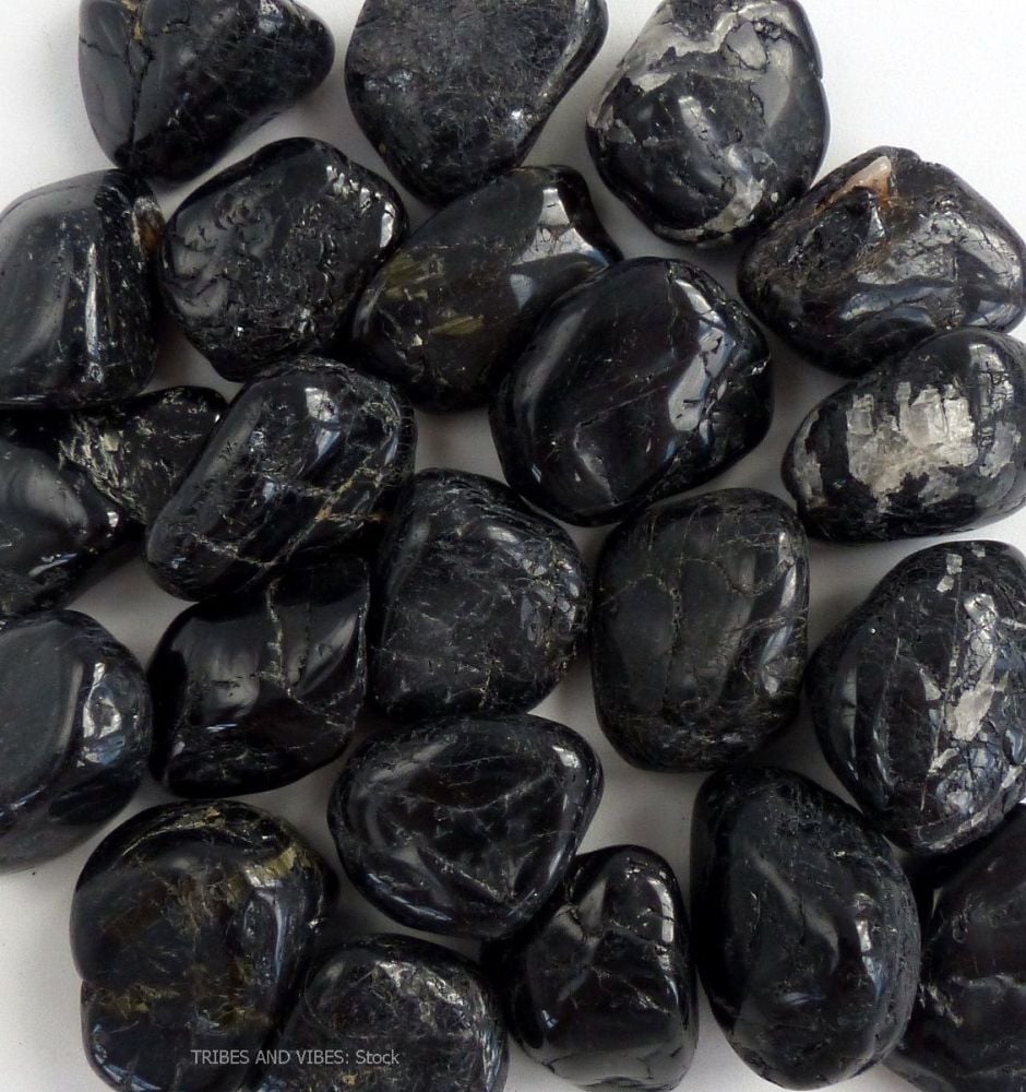 Black Tourmaline Crystal Tumbled Stones 20-25mm