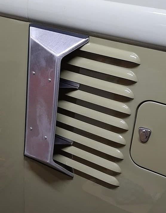 55 - early 63 bus scoops (alloy shell / stainless steel brackets)