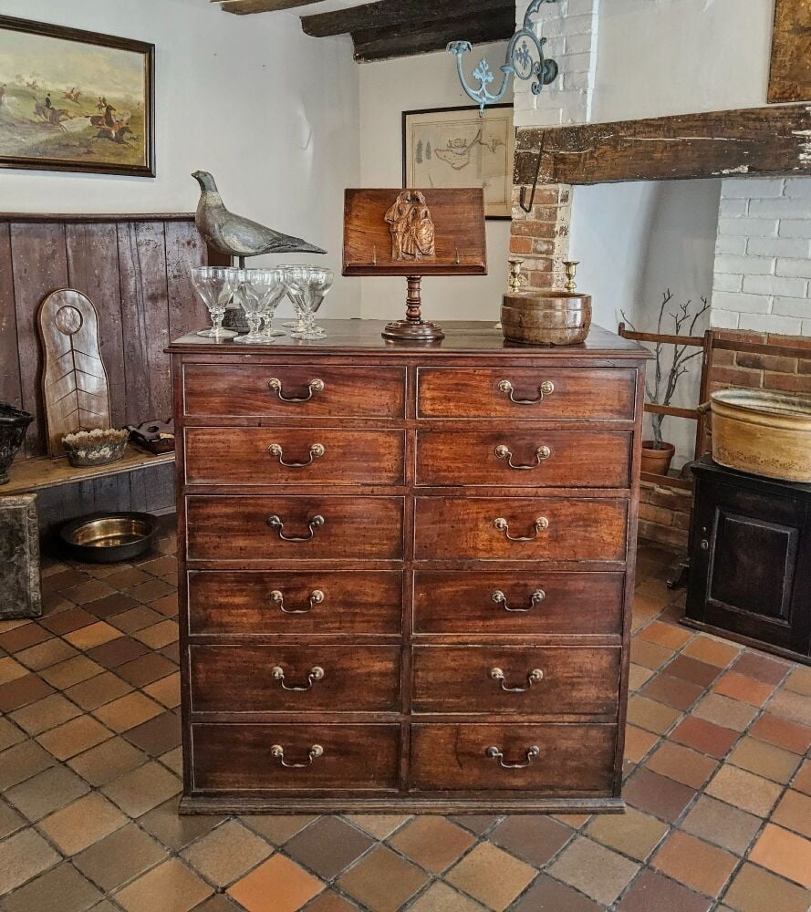 Georgian bank of drawers